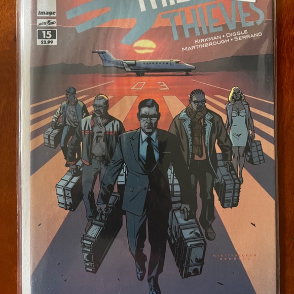 Lot of 10 Comic Books - The Realm, Wolverine & X-Men, Chapel, Morning Glories, T - Picture 8 of 10